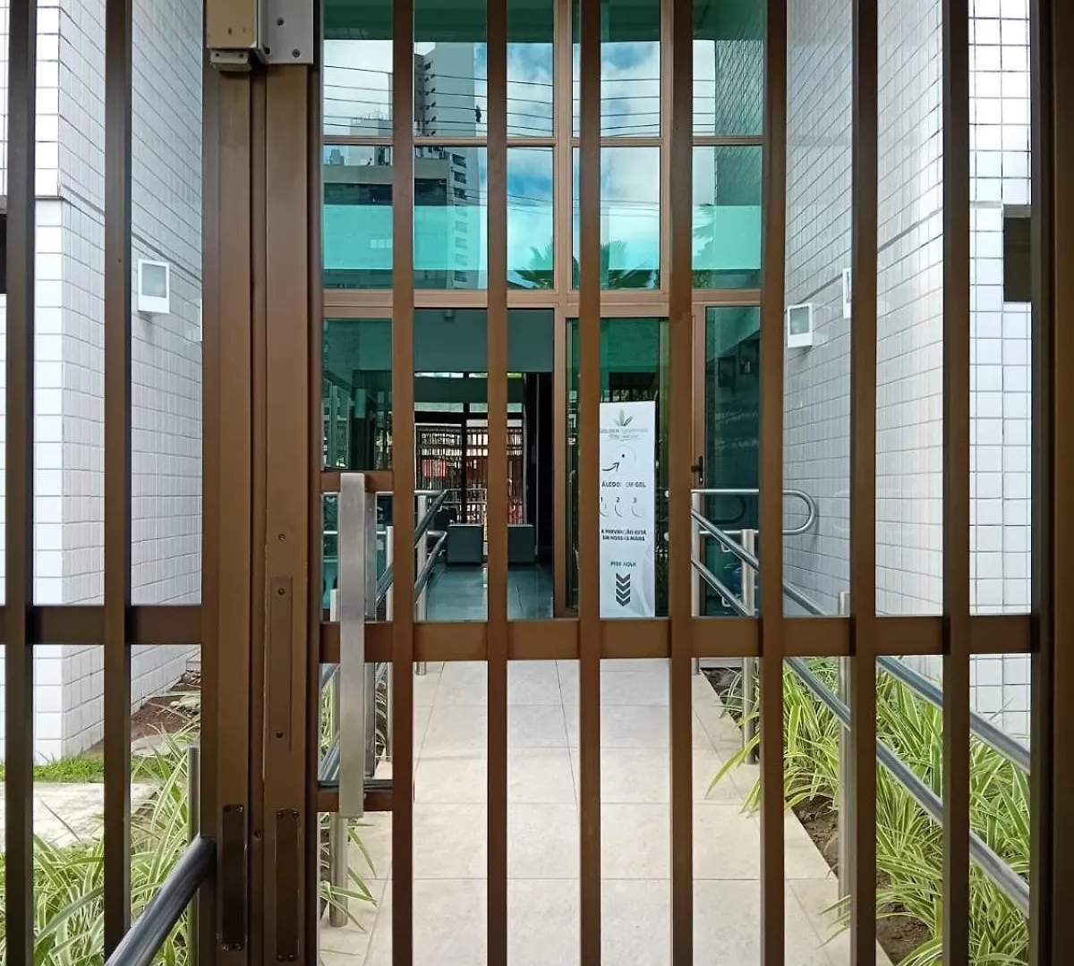 706Flat-Boaviagem With Pool, Beach And Shopping レシフェ 0*,  ブラジル